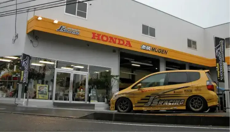 「J'S RACING」オープン